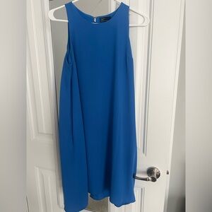 Elegant Blue Sleeveless Dress with pockets
